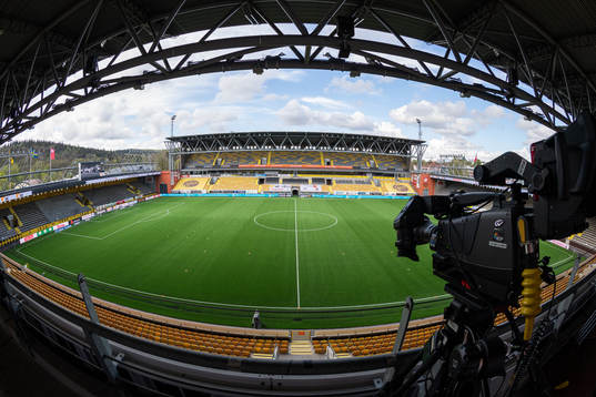 Borås arena och en TV kamera