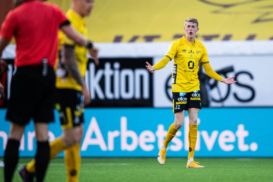 Elfsborgs Alexander Bernhadsson reagerar