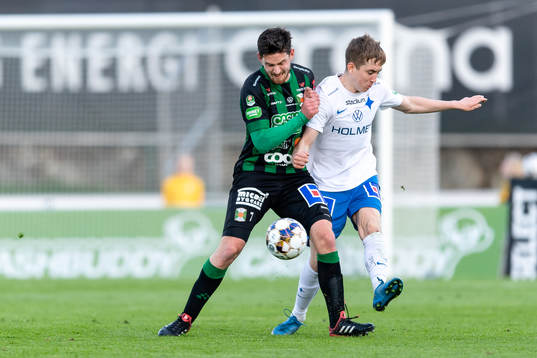 Varbergs Robin Tranberg och IFK Norrköpings Isak Bergmann