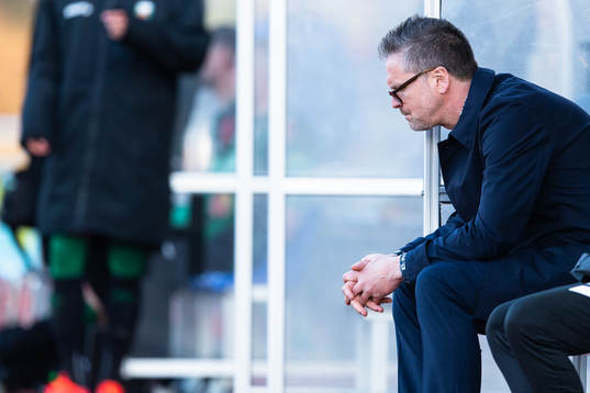 IFK Norrköpings tränare Rikard Norling deppar