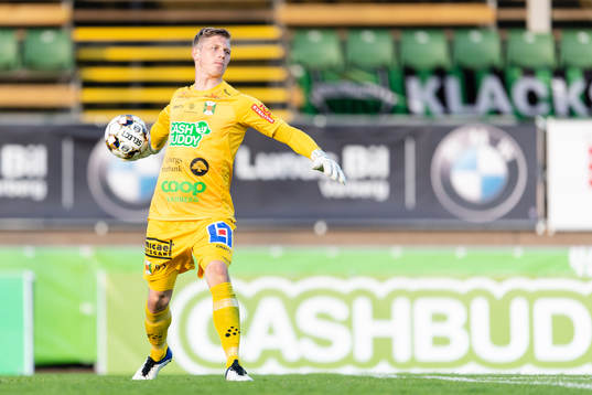 Varbergs målvakt Philip Mårtensson