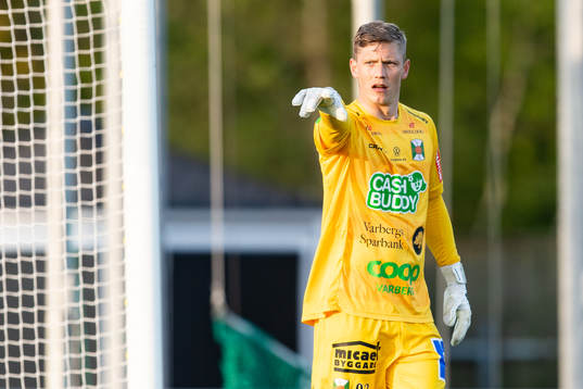 Varbergs målvakt Philip Mårtensson