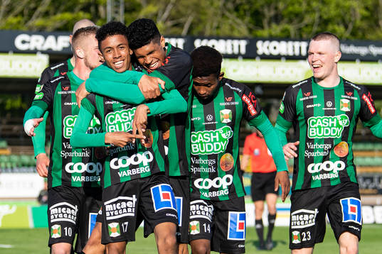 Varbergs Tashreeq Matthews jublar med Luke le Roux