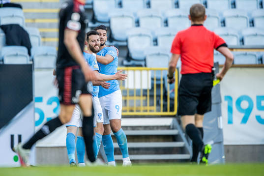 Malmö FFs Erdal Rakip och Antonio Colak jublar