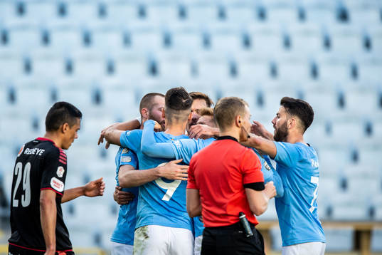 Malmö FFs spelare jublar