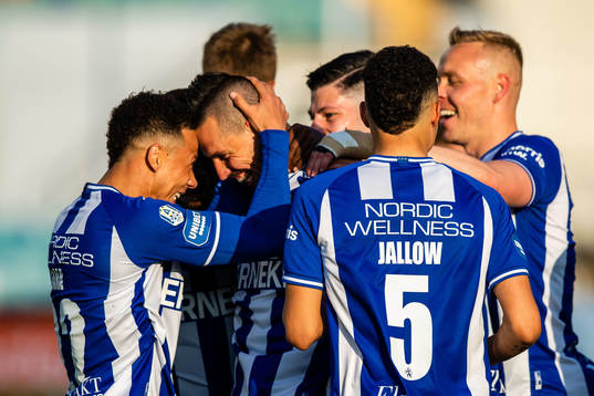 IFK Göteborgs Marek Hamsik jublar med lagkamrater