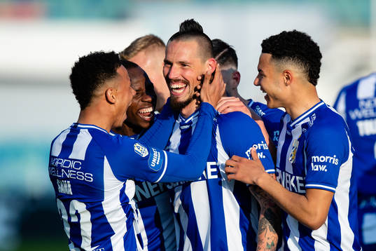 IFK Göteborgs Marek Hamsik jublar med lagkamrater