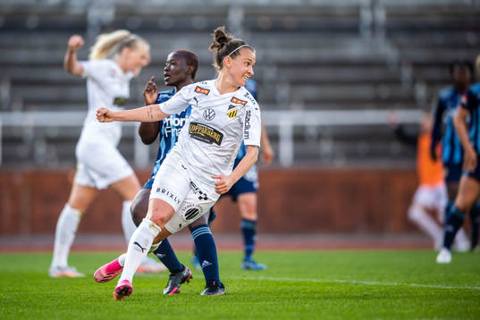 Häckens Julia Zigiotti Olme  jublar