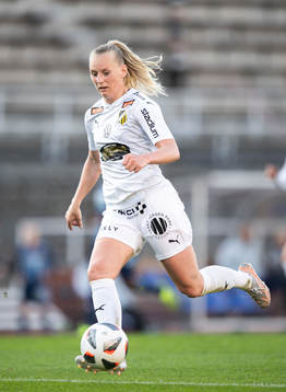 Häckens Stina Blackstenius