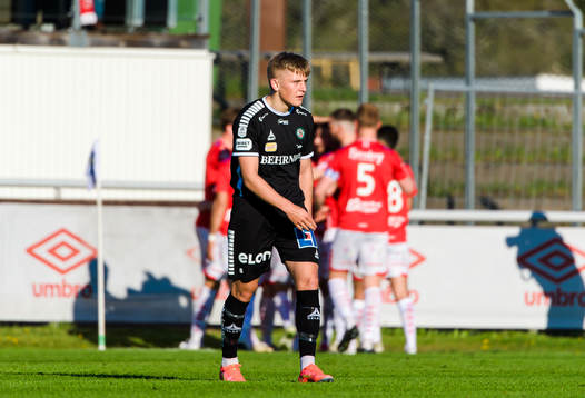 Örebros Dennis Collander deppar
