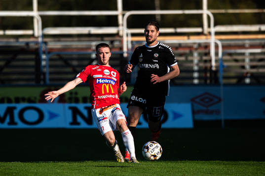 Degerfors Anton Kralj och Örebros Daniel Björnkvist