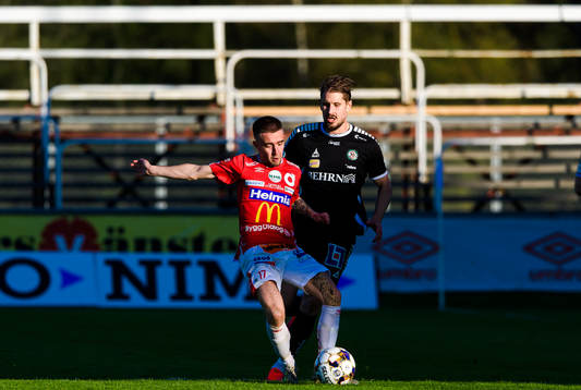 Degerfors Anton Kralj och Örebros Daniel Björnkvist
