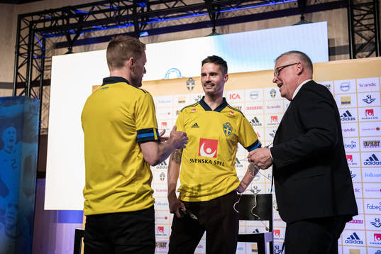 Sebastian Larsson, Mikael Lustig and head coach Janne