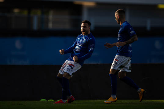 Trelleborgs Dzenis Kozica jublar med Petar Petrovic