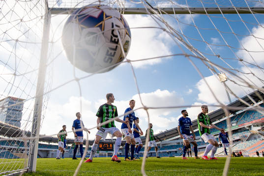 Bläddra bland fler bilder av Fotboll, Superettan, GAIS - Trelleborg