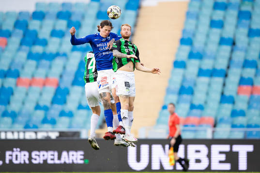 Trelleborgs Isak Jönsson och GAIS Daniel Sterner