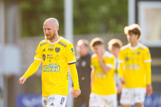 Falkenbergs Christoffer Carlsson deppar
