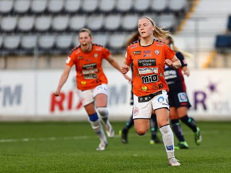Kristianstads Jutta Rantala jublar
