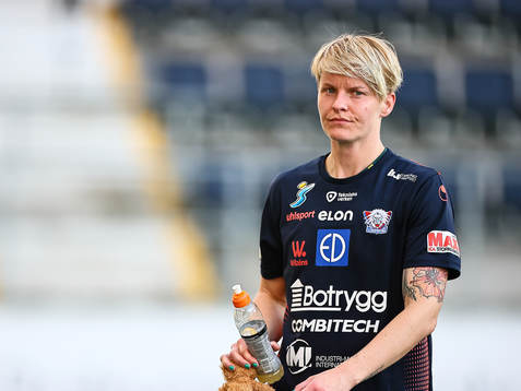 Linköpings Nilla Fischer deppar