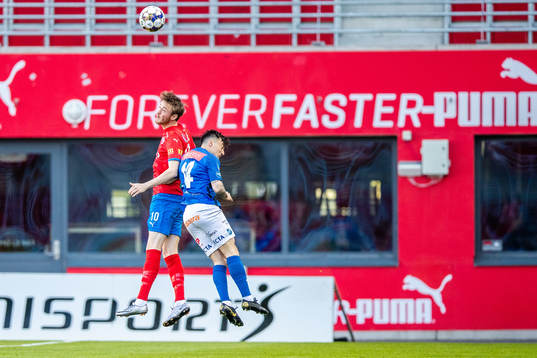 Helsingborgs Rasmus Jönsson och Norrbys Deniz Yaldir
