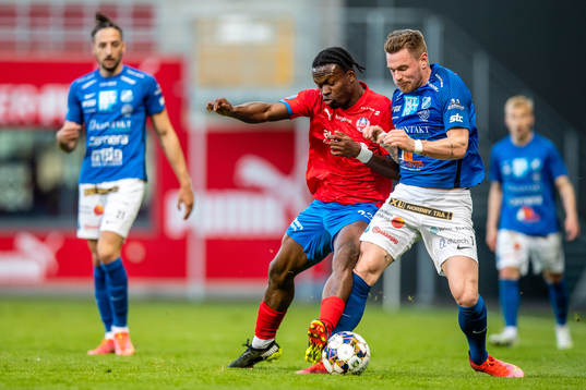 Helsingborgs Noel Mbo och Norrbys Rasmus Örqvist