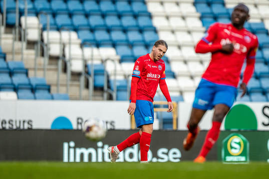 Helsingborgs Charlie Weberg deppar