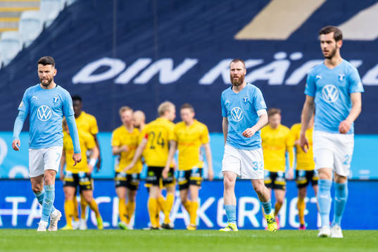 Malmö FFs Erdal Rakip, Jo Inge Berget och Adi Nalic deppar
