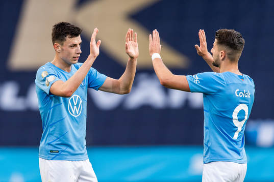 Malmö FFs Anel Ahmedhodzic och Antonio Colak jublar