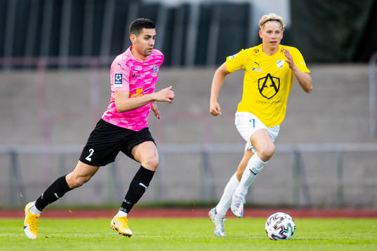 Lunds Bozidar Velickovic och IFK Malmös Jakob Andersson