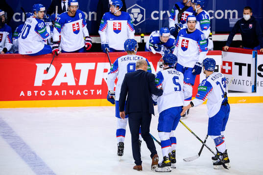 Simon Nemec of Slovakia in pain