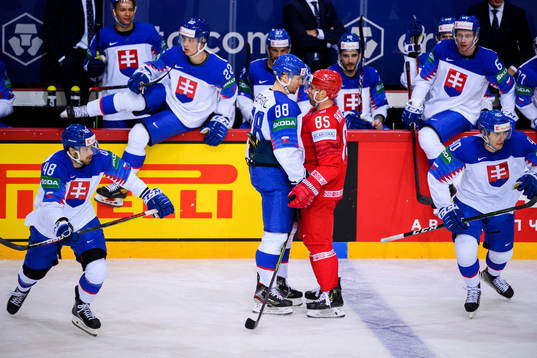 Kristian Pospisil of Slovakia and Andrei Antonov of Belarus