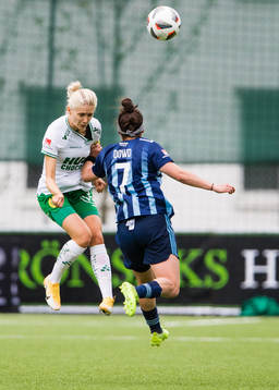 Hammarbys Alice Carlsson och Djurgårdens Hayley Dowd