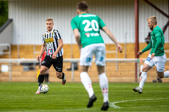 Landskronas Linus Olsson och Jönköpings Sebastian Crona