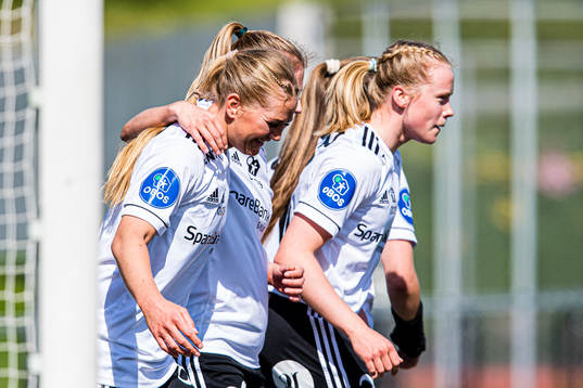 Lisa-Marie Karlseng Utland of Rosenborg celebrates