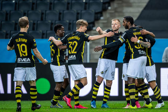 s Sebastian Larsson, Henok Goitom och Nicolas Stefanelli