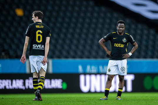 s Jetmir Haliti och Erick Otieno deppar