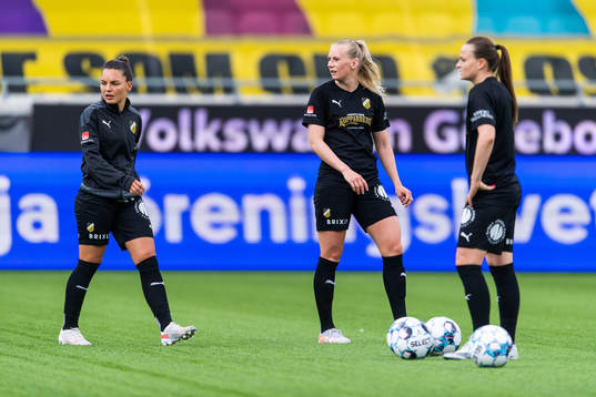 Häckens Johanna Rytting Kaneryd, Stina Blackstenius och