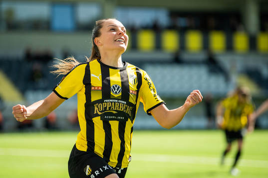Bläddra bland fler bilder av Fotboll, Damallsvenskan, Häcken - Eskilstuna United