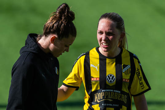 Häckens Pauline Hammarlund och Elin Rubensson