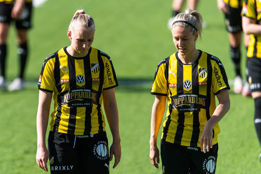 Häckens Stina Blackstenius och Emma Kullberg