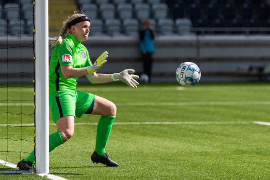 Eskilstunas målvakt Emma Holmgren