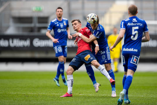 Örgrytes Ajdin Zeljkovic och Sundsvalls Anton Eriksson