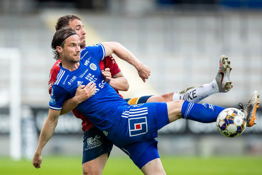 Bläddra bland fler bilder av Fotboll, Superettan, Örgryte - GIF Sundsvall