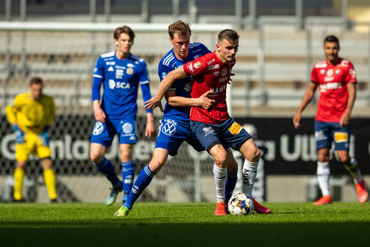 Sundsvalls Niklas Dalhström och Örgrytes Ajdin Zeljkovic