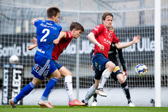 Sundsvalls Anton Eriksson och Örgrytes Daniel Paulson och
