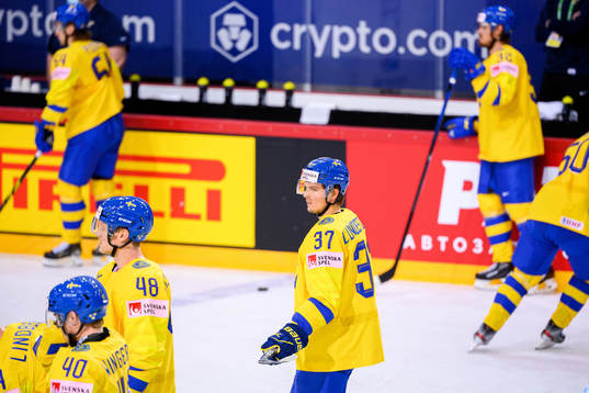 Isac Lundström of Sweden