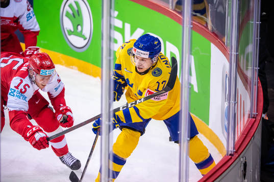 Matias Lassen of Denmark and Pär Lindholm of Sweden