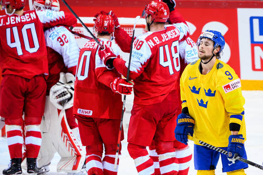 Bläddra bland fler bilder av 2021 IIHF Ice Hockey World Championship, Day 2, Denmark - Sweden