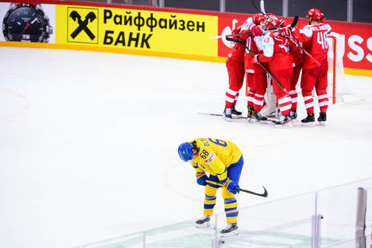 Victor Olofsson of Sweden looks dejected