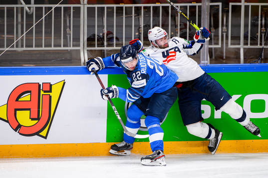 Arttu Ruotsalainen of Finland and Colin Blackwell of USA